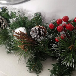 Samuel Alexander 1.8M (6Ft) Dressed Christmas Garland With Silver Baubles Pinecones & Berries - thumbnail 7