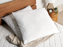 Beliani Set Of 2 Pillows Pelister High Microfibre 80 X 80 Cm White - thumbnail 2