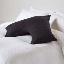Homescapes Black Egyptian Cotton Super Soft V Shaped Pillowcase 330 Tc - thumbnail 2