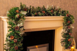 9Ft Frosted Glacier Christmas Garland Decoration - Snowy With Pinecones - 270Cm X 25Cm - thumbnail 1