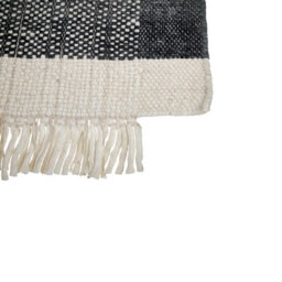 Wyld And Coco Hand-Woven Wool Area Rug Black And Off-White 80 X 150 Cm With Tasselled Edges - thumbnail 3