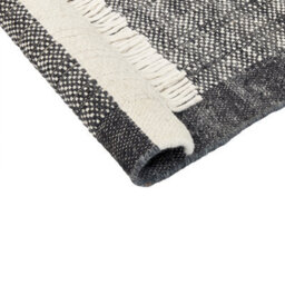Wyld And Coco Hand-Woven Wool Area Rug Black And Off-White 80 X 150 Cm With Tasselled Edges - thumbnail 5