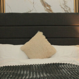 "Urban Textures Luxury 26"" High Linen Fabric Upholstered Siera Panel Design Bed Headboard - Charcoal"