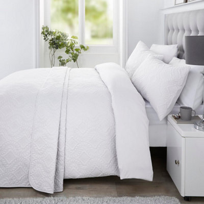 Serene Gianna Microfibre Pinsonic 3D Damask Design Duvet Cover Set - image 1