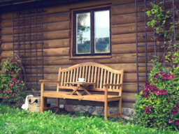 Beliani Garden Bench Hilo 150 Cm Acacia Wood Brown - thumbnail 2
