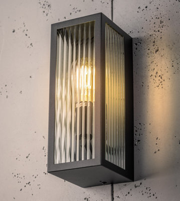 CGC Lighting Cgc Outdoor Outside Wall Light Bevelled Glass Black E27 Traditional Security Porch - image 1