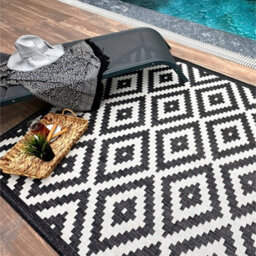 The Rugs Ecology Collection Outdoor Rugs In Black  100Bl - thumbnail 2