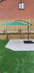 Signature Weave 3M Banana Cantilever Parasol Sun Shade Umbrella Green Canopy - thumbnail 7