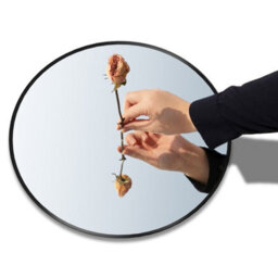 Sline 70Cm Round Mirror With Black Aluminium Frame Suitable For Home Decor,bathroom And Dressing Table - thumbnail 4