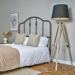 Valuelights Clipper Modern Distressed Wood And Silver Chrome Tripod Floor Lamp With Black Light Shade - thumbnail 2