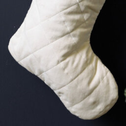 Dibor Faux Fur Cuff White Quilted Xmas Christmas Gift Bag Christmas Stocking For Kids - thumbnail 4