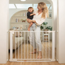 Safetots Safestep Gate, White, 89Cm - 96Cm, Extra Low Walkthough, 74Cm Extra Wide Doorway, One Piece Extra Wide Baby Gate - thumbnail 8