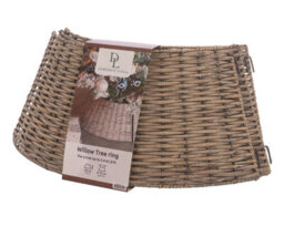 GardenCo Hand Finished Christmas Tree Skirt -  Traditional Rustic Rattan Wicker Basket Trunk Surround - thumbnail 3