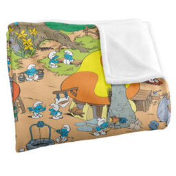 The Smurfs Silky Village Supersoft Blanket Multicoloured (One Size) - thumbnail 3