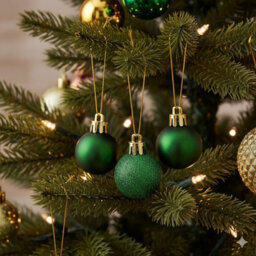 Premier Decorations Limited 24 Mini Green Christmas Tree Baubles Hanging Tree Ornament Glitter Gloss Mat 3Cm - thumbnail 4