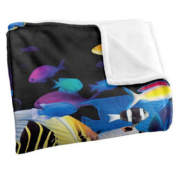 Royce Mcclure Night Dive Silky Tropical Fish Supersoft Blanket Multicoloured (152Cm X 127Cm) - thumbnail 3