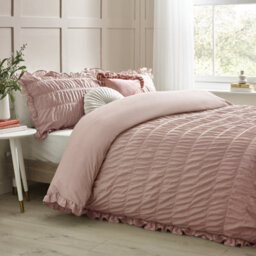 Catherine Lansfield Seersucker Frill Duvet Cover Set With Pillowcases Pink - thumbnail 1
