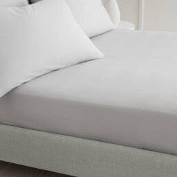 Bianca Fine Linens Bedroom 200 Thread Count Cotton Percale Fitted Sheet 32Cm Depth Grey - thumbnail 2