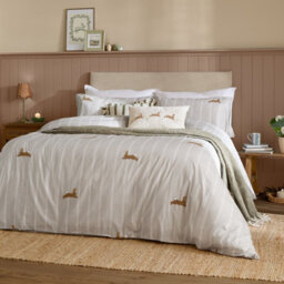 Wylder Ramble Hares Tufted Cushion Cover - thumbnail 5