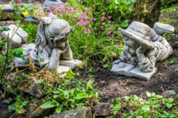 Large Reading Boy And Girl Garden Ornament - thumbnail 5