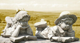Large Reading Boy And Girl Garden Ornament - thumbnail 4