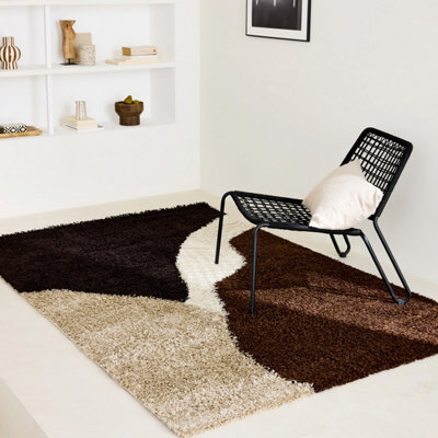 Sweeek - Shaggy Indoor Rug With Geometric Patterns In Beige Brown Black 120 X 160 Cm - Omar - image 1