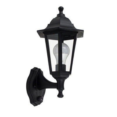 Valuelights Mayfair Traditional Style Black Outdoor Security Dusk To Dawn Ip44 Rated Wall Light Lantern - image 1