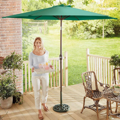Gainsborough Tilting Garden Parasol In Green, Upf50+ Polyester Canopy, 30 Degree Tilt, Crank Handle & Steel Ribs, 2.7M - image 1