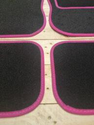 Universal Pink Car And Van Floor Mats 4 Piece Non Slip Carpet Set With Black Edging - thumbnail 2