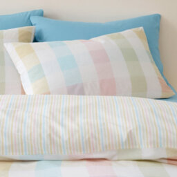 Catherine Lansfield Spring Check Reversible Duvet Cover Set With Pillowcases Pastel - thumbnail 3