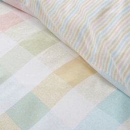 Catherine Lansfield Spring Check Reversible Duvet Cover Set With Pillowcases Pastel - thumbnail 4