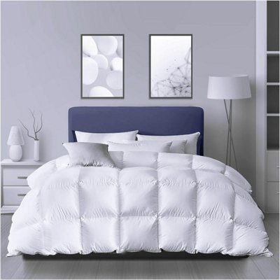 Gc Gaveno Cavailia Hotel Quality Duck Feather & Down Quilt Super King Duvet 13.5 Tog Cosy Warm Breathable Anti-Dust Mite Bedding - image 1