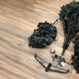 Christmas Tree World The 7Ft/210Cm Pre-Lit Black Iridescence Pine Tree With Warm White Lights - thumbnail 4