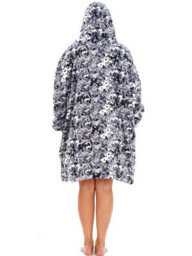Wearable Hooded Fleece Blanket - Grey Camo, Adult - thumbnail 3