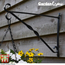 Thompson & Morgan Hanging Basket Wall Brackets In Black Metal With Fixings 25Cm X 36Cm (X4) - thumbnail 1