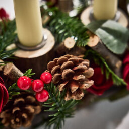 Dibor Roses Four Dinner Centrepiece Christmas Decoration Tealight Holder Candle Holder - thumbnail 3