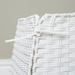 47Cm X 46Cm Samuel Alexander Foldable Faux Rattan Christmas Tree Skirt In White - thumbnail 7