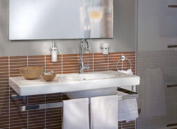 Smedbo Frosted Glass 200Ml Soap Dispenser With Round Wall Mount - thumbnail 2