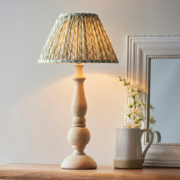 Luminosa Lighting Luminosa Hidcote Natural Wood Table Lamp With Herb Garden Green Fabric Leaf Shade 30Cm B22 - thumbnail 2