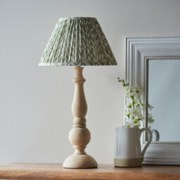 Luminosa Lighting Luminosa Hidcote Natural Wood Table Lamp With Herb Garden Green Fabric Leaf Shade 30Cm B22 - thumbnail 3