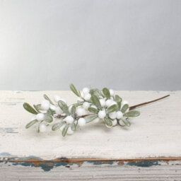 Frosted Berry Spray With Leaves 3 Pack - White - thumbnail 3