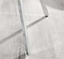 Furniturebox Uk Leonardo 4 Table And 4 Blue Falun Silver Leg Chairs - thumbnail 9