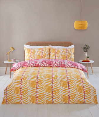 Rapport Home Tropical Trails Polyester Reversible Duvet Cover Set With Pillowcase - image 1