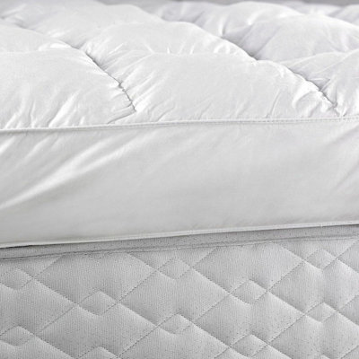 Extra Deep Deluxe Feather Mattress Topper - Anti-Allergenic Luxury Bed Pad With Cotton Cover - Size Double, 135 X 190Cm