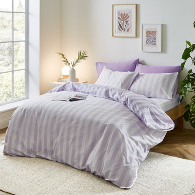 Sassy B Stripe Tease Reversible King Duvet Cover Set With Pillowcases Lilac - image 1