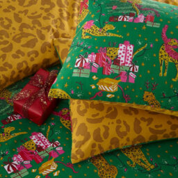 Furn. Purrfect Christmas Festive Reversible Duvet Cover Set, Toddler/junior, Green - thumbnail 4