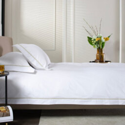 The Lyndon Company Boutique Hotel Hampstead 200 Thread Count Cotton Duvet Cover Set - thumbnail 2
