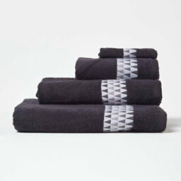 Homescapes Geometric 100% Cotton Bath Towel, Black - thumbnail 2