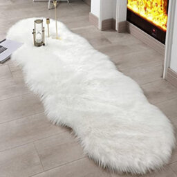 Thehotsale White Imitation Australian Wool Plush Irregular Interior Decoration Carpet  150Cm W X 60Cm D - thumbnail 1