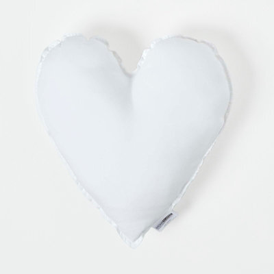 "Homescapes Super Microfibre Heart Shaped Cushion Pad - Cushion Filler And Inserts 45 Cm (18"")" - image 1